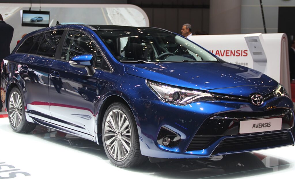 2024 Toyota Avensis Exterior