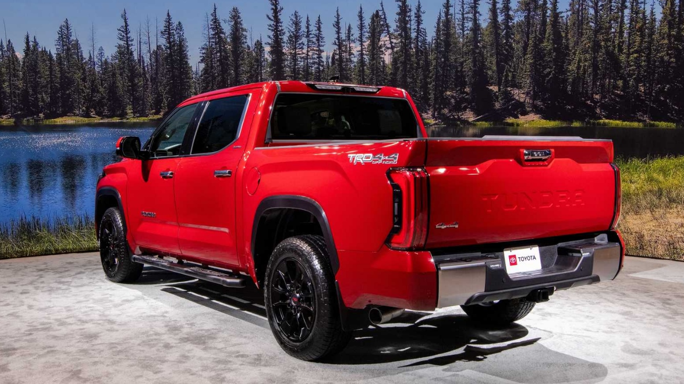 2025 Toyota Tundra SX Changes, Engine, Release Date