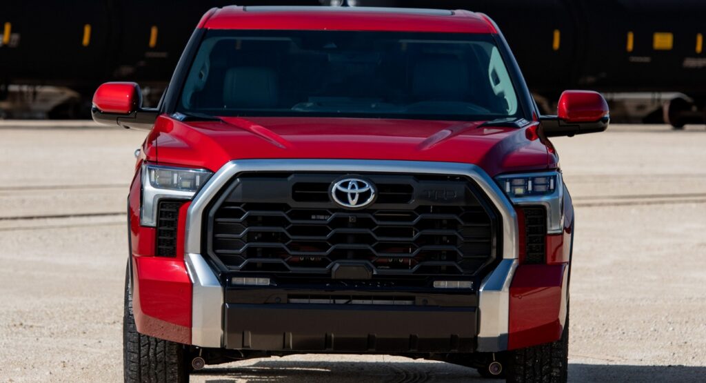 2025 Toyota Tundra i-FORCE MAX Hybrid Exterior